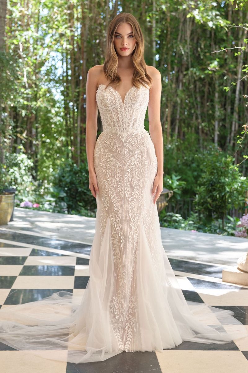Mermaid Bridal Gown Strapless Sweetheart Neckline and Sheer